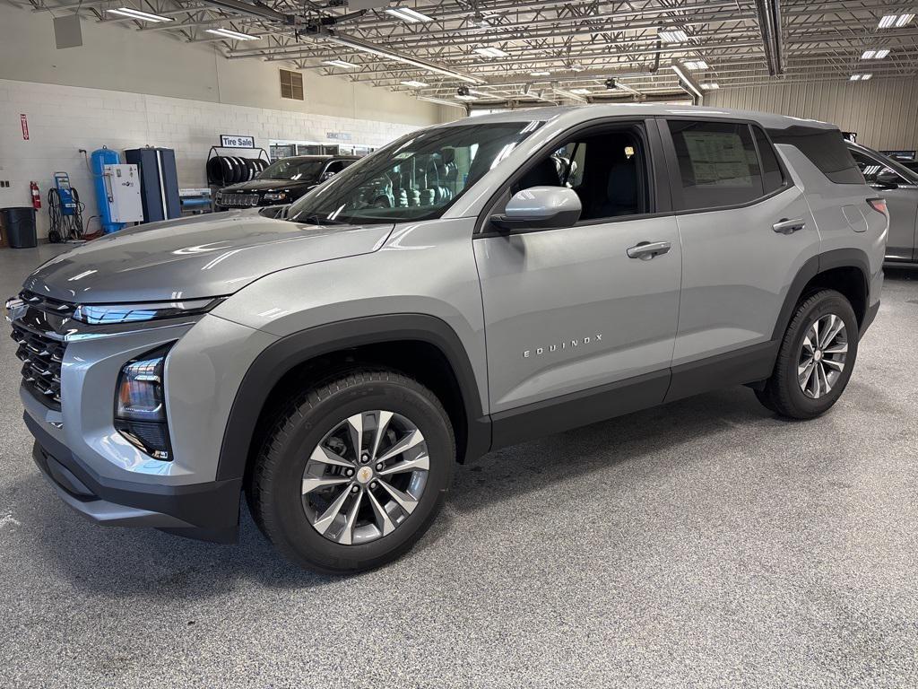 new 2026 Chevrolet Equinox car, priced at $31,995