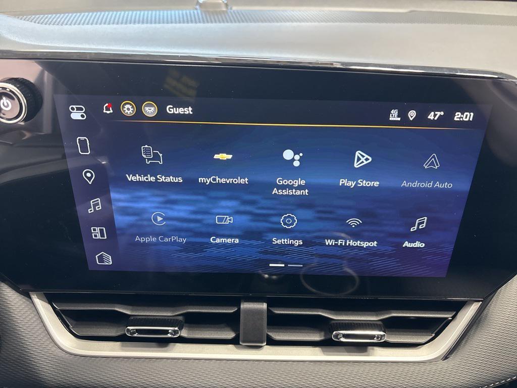 new 2026 Chevrolet Equinox car, priced at $31,995