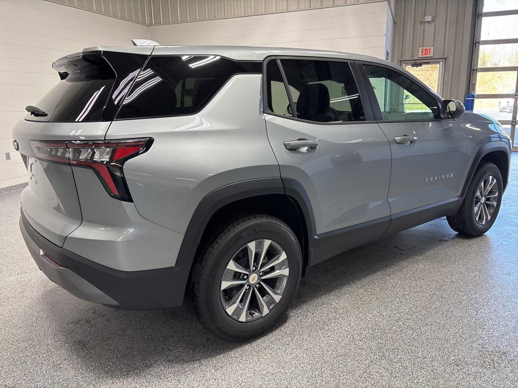 new 2026 Chevrolet Equinox car, priced at $31,995