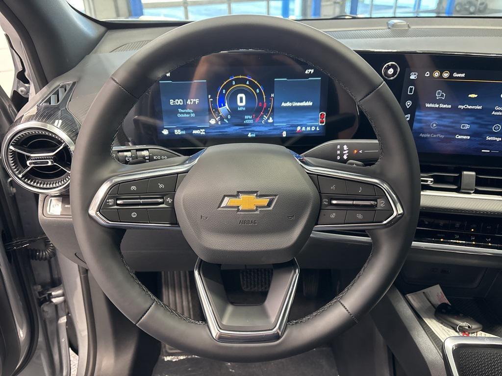 new 2026 Chevrolet Equinox car, priced at $31,995