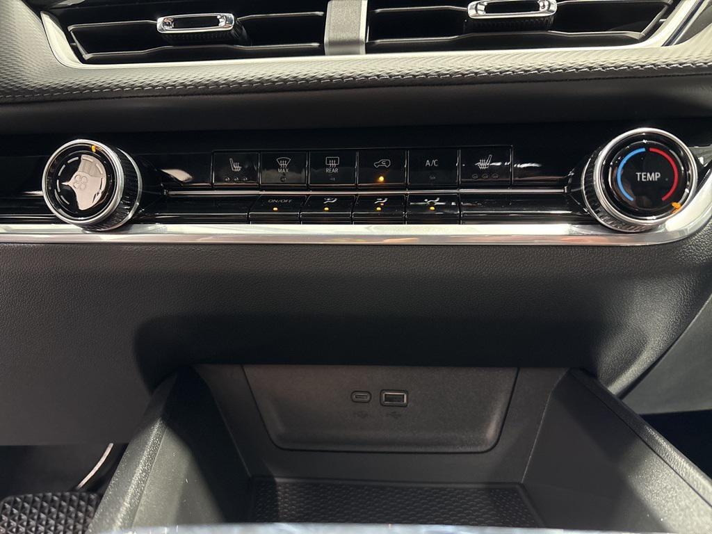 new 2026 Chevrolet Equinox car, priced at $31,995