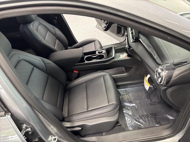 new 2026 Chevrolet Equinox car, priced at $33,990