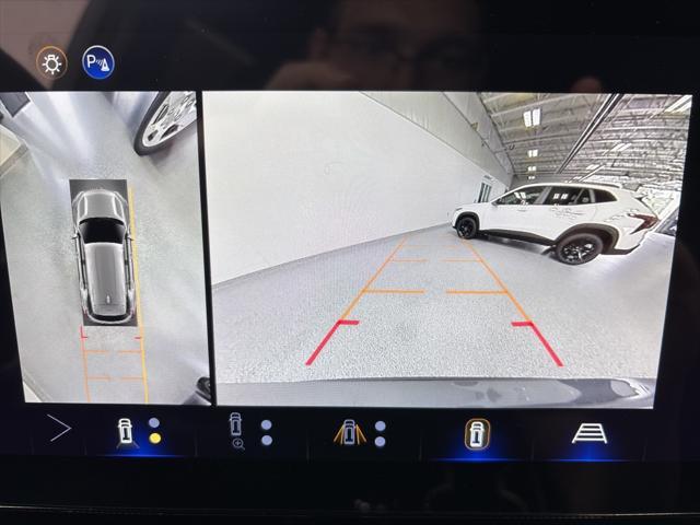 new 2026 Chevrolet Equinox car, priced at $33,990
