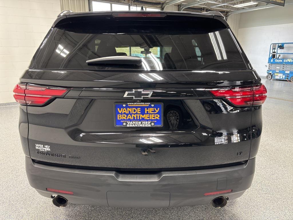 used 2023 Chevrolet Traverse car, priced at $32,991