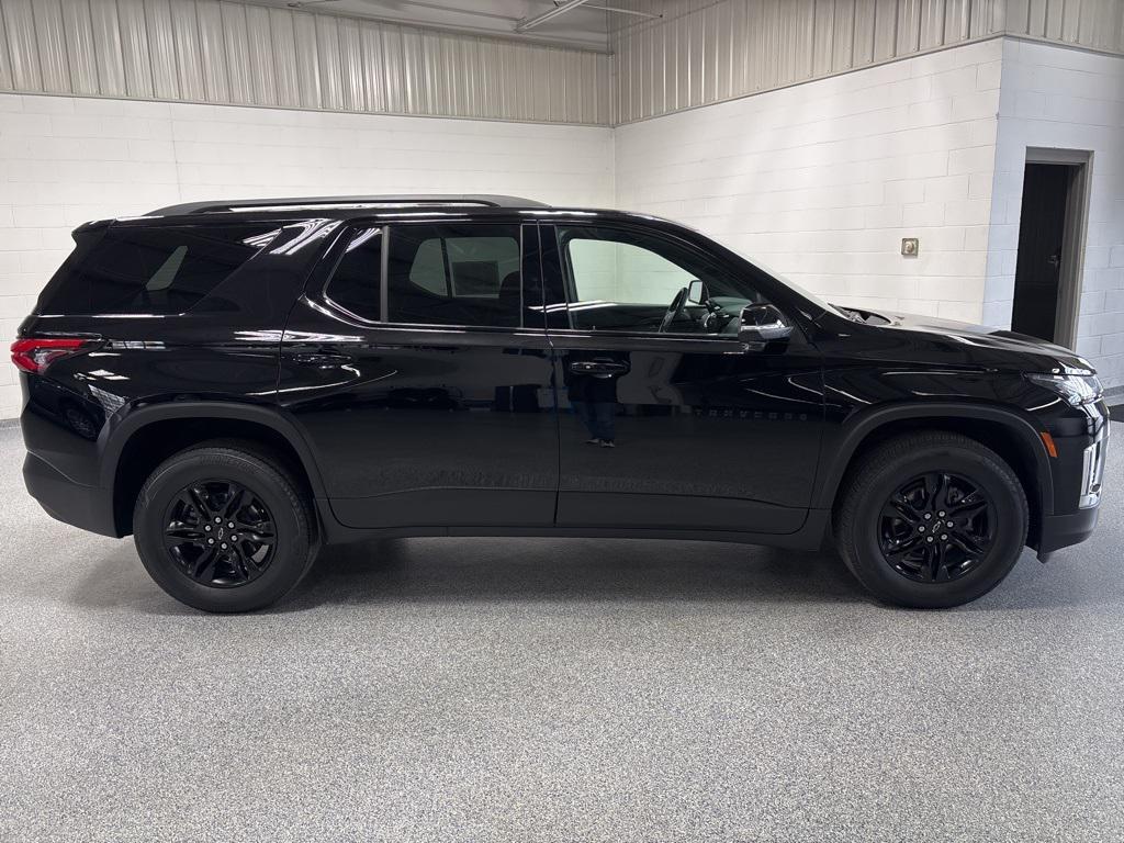 used 2023 Chevrolet Traverse car, priced at $32,991