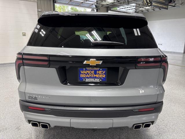 used 2025 Chevrolet Traverse car, priced at $32,699