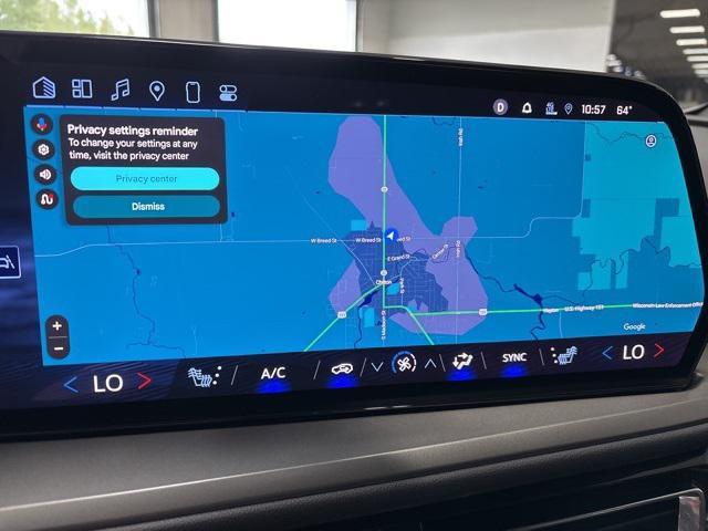 used 2025 Chevrolet Traverse car, priced at $32,699