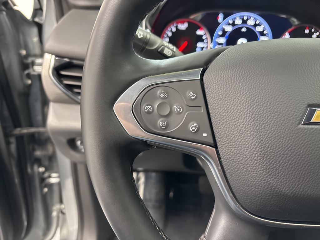 used 2023 Chevrolet Traverse car, priced at $34,450