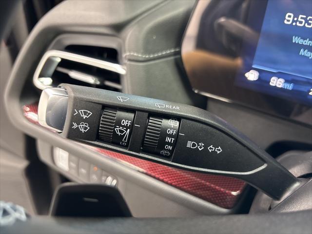 new 2025 Chevrolet Traverse car, priced at $47,999