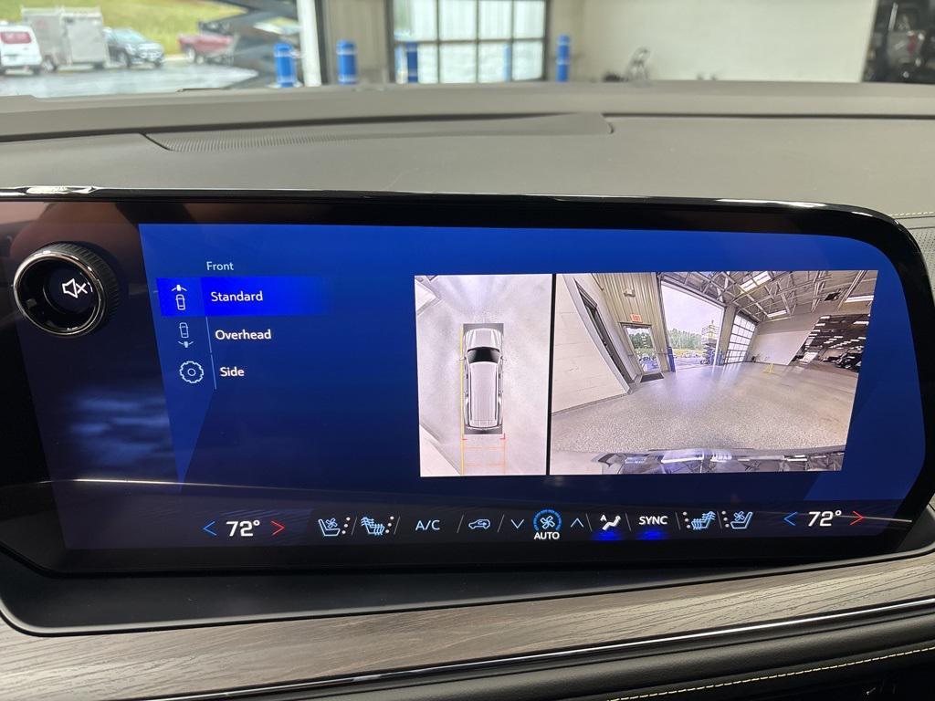 new 2025 Chevrolet Suburban car, priced at $75,220