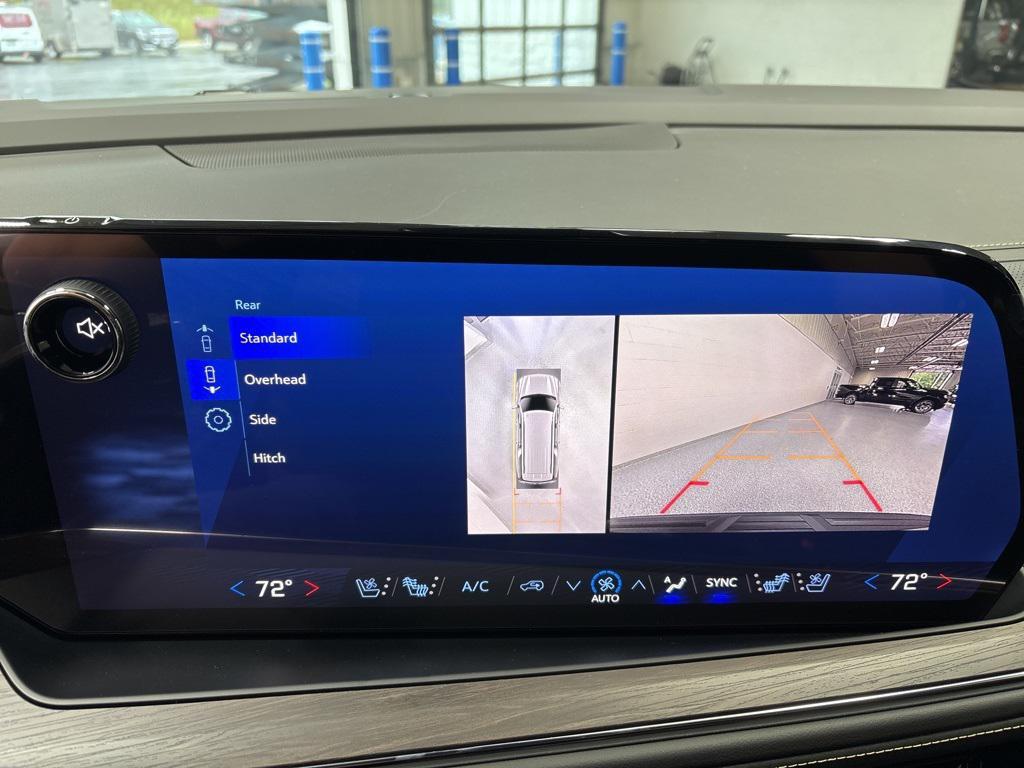 new 2025 Chevrolet Suburban car, priced at $75,220