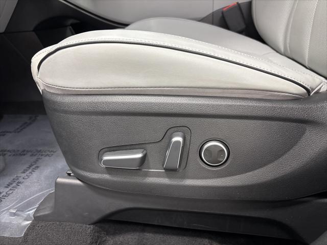 used 2024 Hyundai Palisade car, priced at $35,799