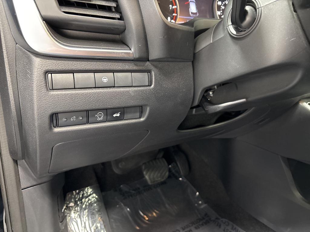 used 2023 Nissan Rogue car, priced at $23,399