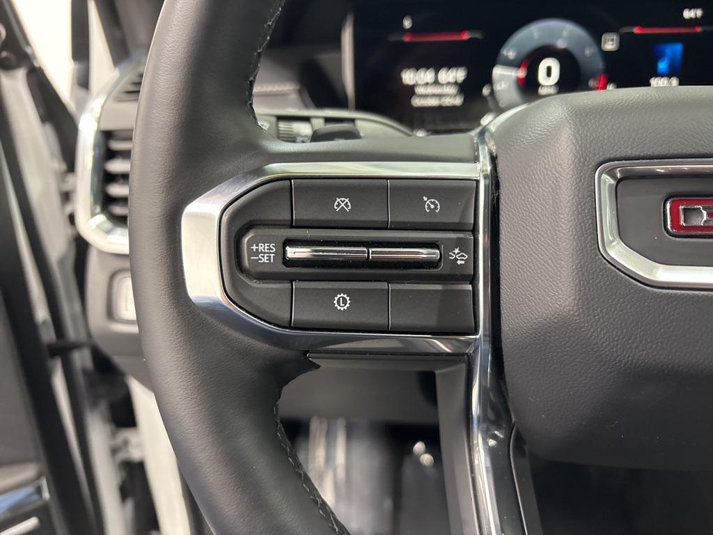 used 2025 GMC Acadia car, priced at $33,991