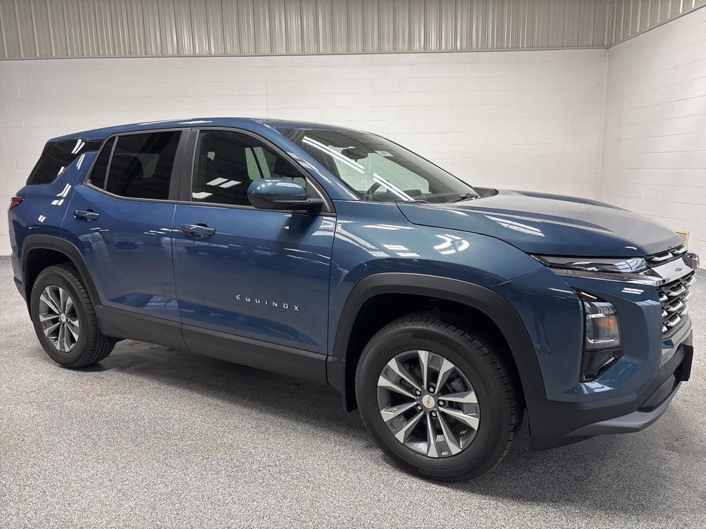 new 2026 Chevrolet Equinox car, priced at $33,935