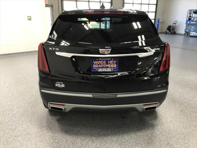 used 2021 Cadillac XT5 car, priced at $33,699