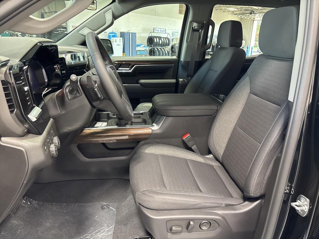 new 2026 Chevrolet Silverado 1500 car, priced at $54,675