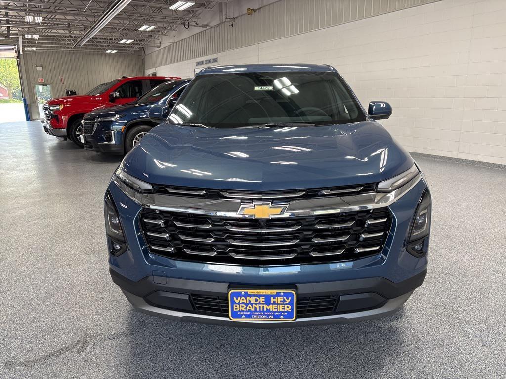 new 2026 Chevrolet Equinox car, priced at $30,940