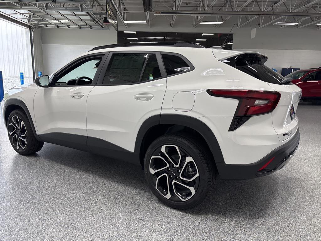 new 2025 Chevrolet Trax car, priced at $25,940