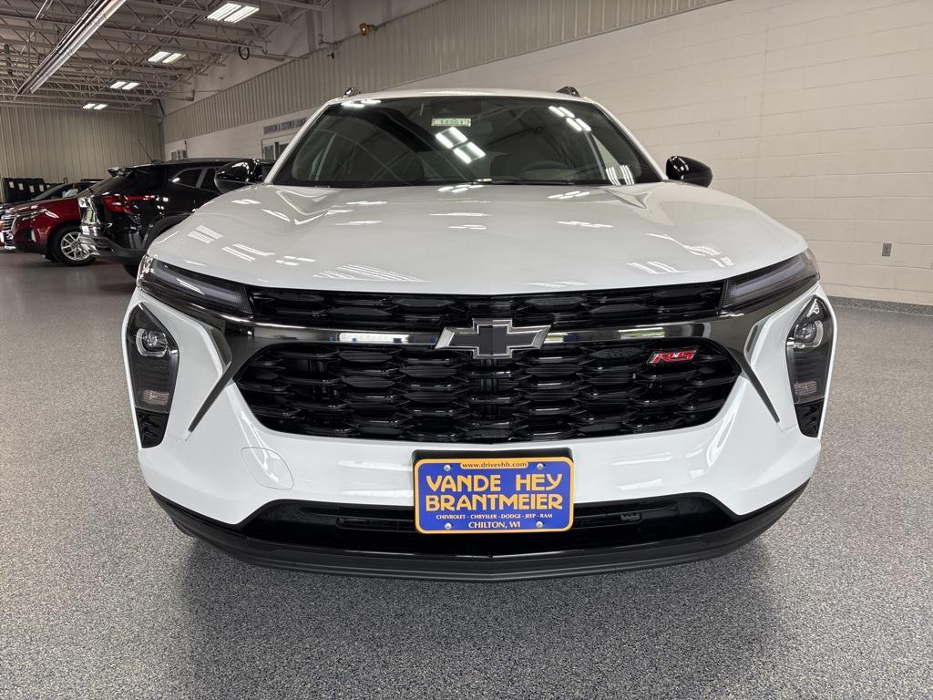 new 2025 Chevrolet Trax car, priced at $25,940