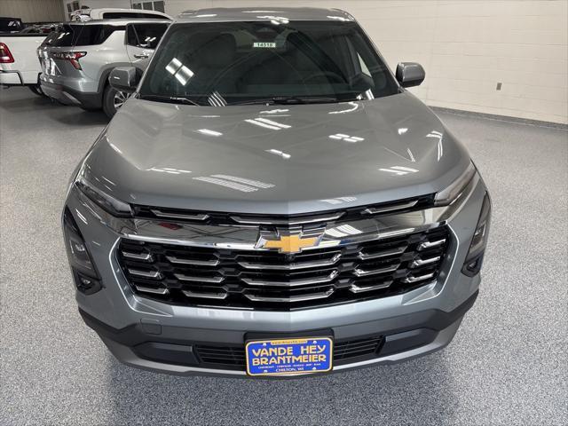 new 2026 Chevrolet Equinox car, priced at $33,990