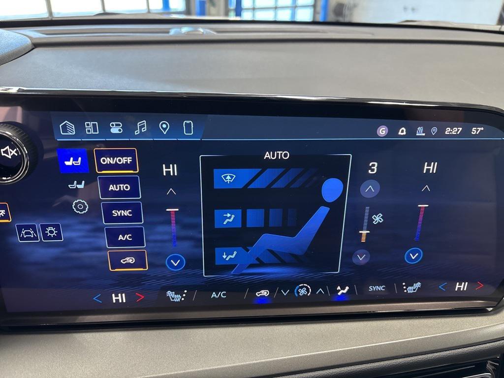 new 2026 Chevrolet Traverse car, priced at $43,695