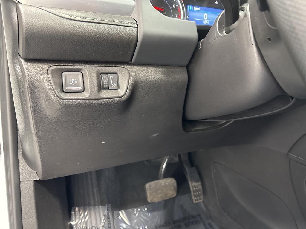 used 2023 GMC Acadia car, priced at $28,818