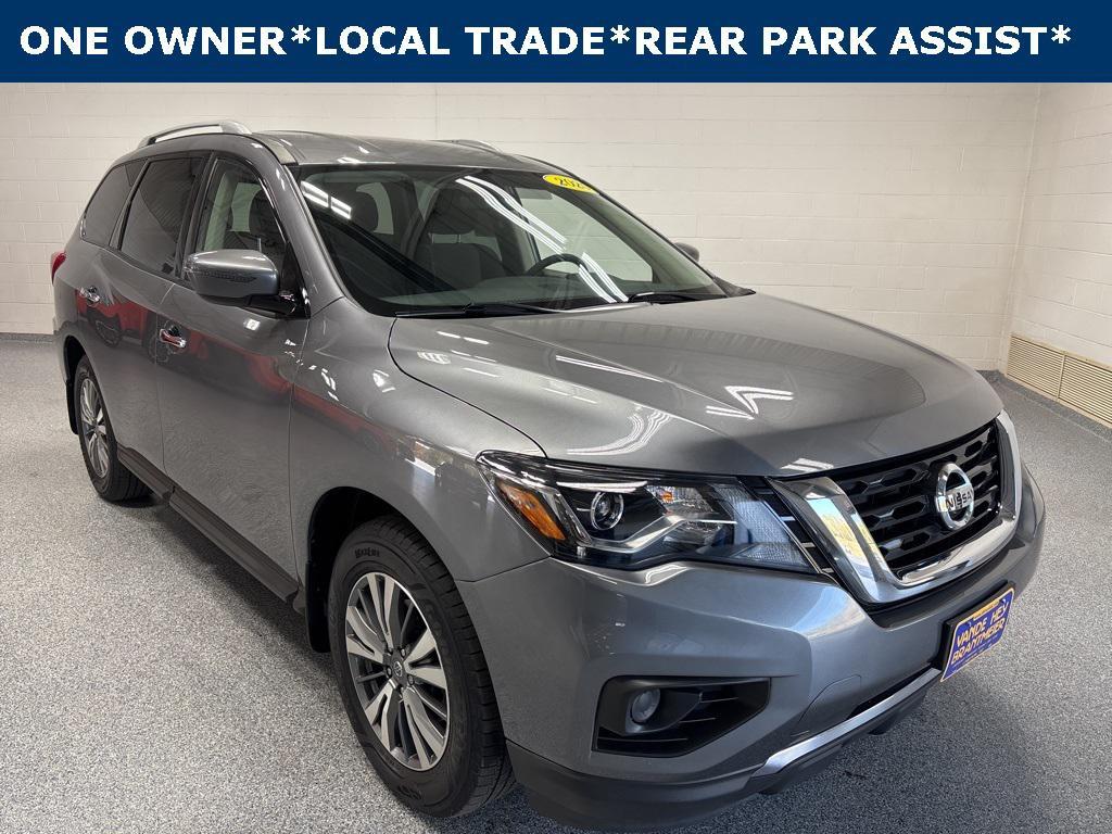 used 2020 Nissan Pathfinder car, priced at $14,299