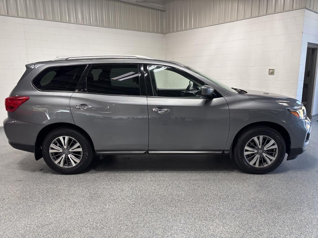 used 2020 Nissan Pathfinder car, priced at $14,299