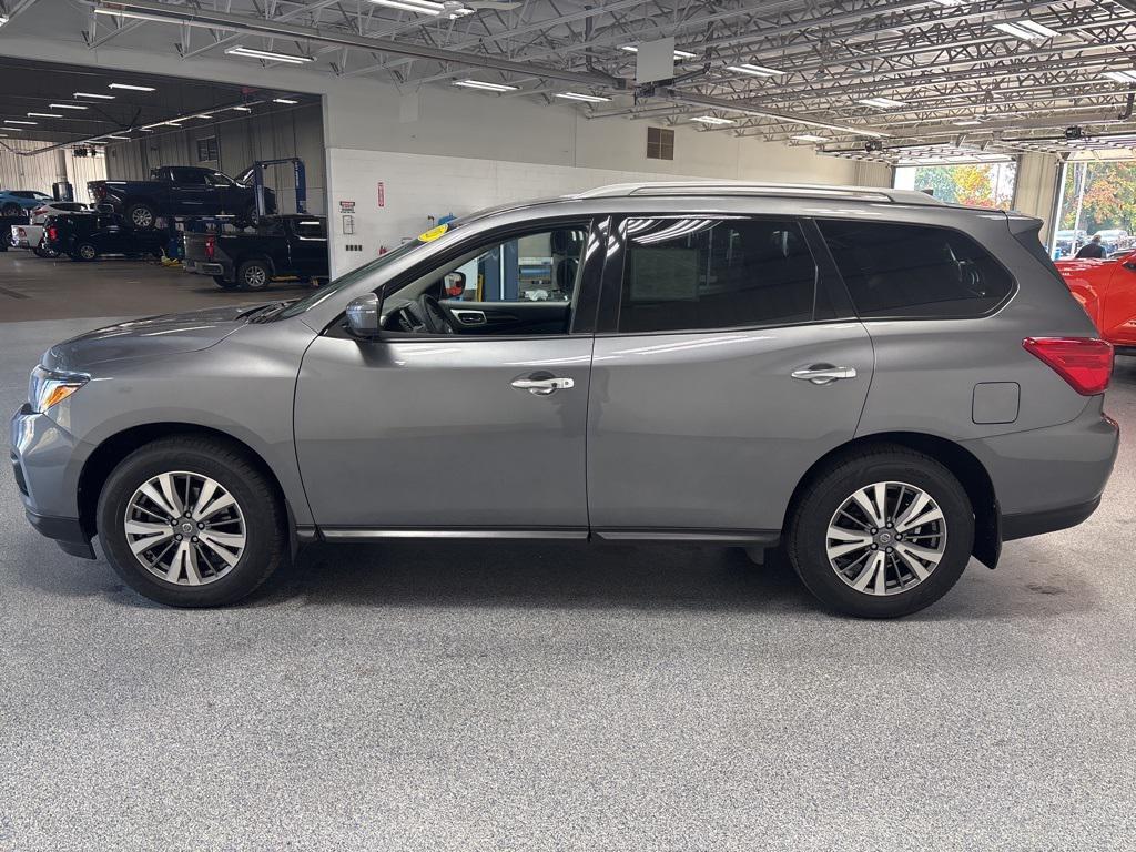used 2020 Nissan Pathfinder car, priced at $14,299