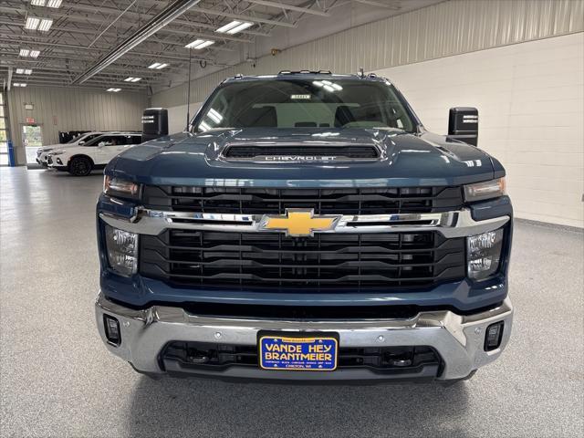 new 2025 Chevrolet Silverado 2500 car, priced at $60,900