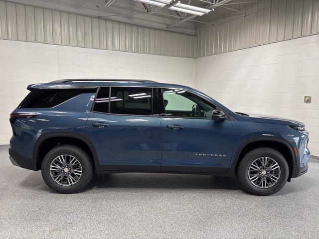 new 2026 Chevrolet Traverse car, priced at $45,420