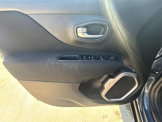 used 2021 Jeep Renegade car, priced at $19,802