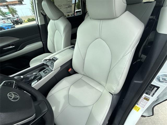 used 2025 Toyota Grand Highlander car, priced at $47,440
