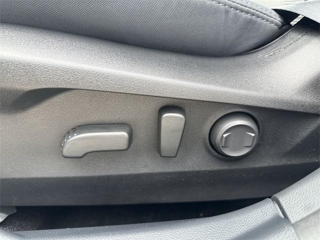 used 2025 Subaru Outback car, priced at $35,052