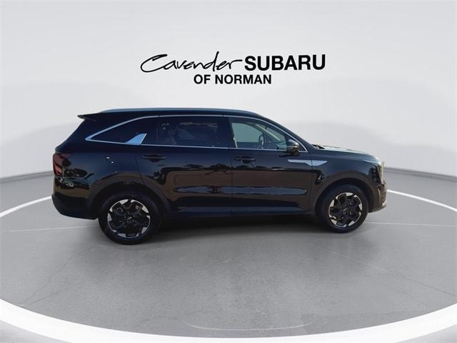 used 2024 Kia Sorento car, priced at $26,903