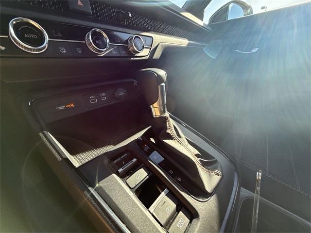 used 2023 Honda CR-V Hybrid car, priced at $29,192