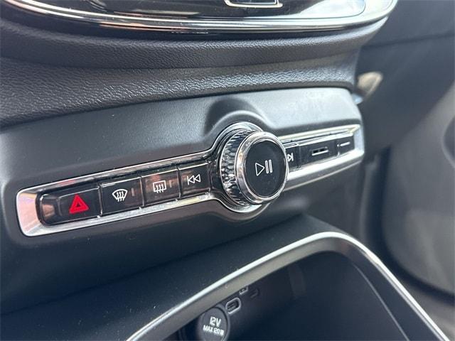 used 2024 Volvo XC40 car, priced at $40,901