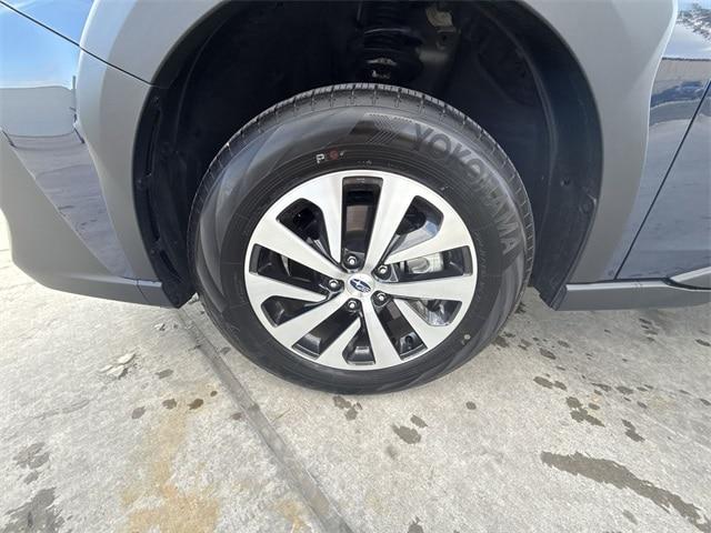 used 2025 Subaru Outback car, priced at $30,270