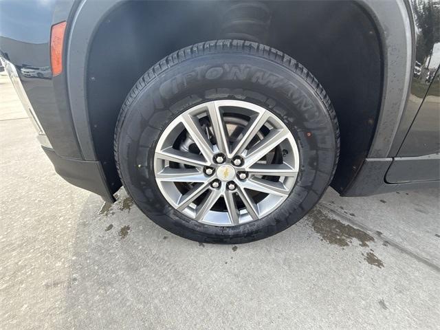 used 2023 Chevrolet Traverse car, priced at $29,984