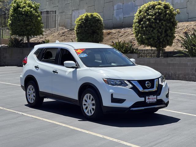 used 2017 Nissan Rogue car