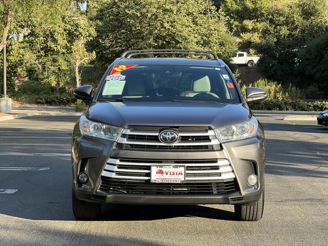 used 2019 Toyota Highlander car, priced at $25,450