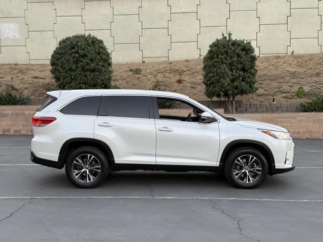 used 2019 Toyota Highlander car, priced at $24,880