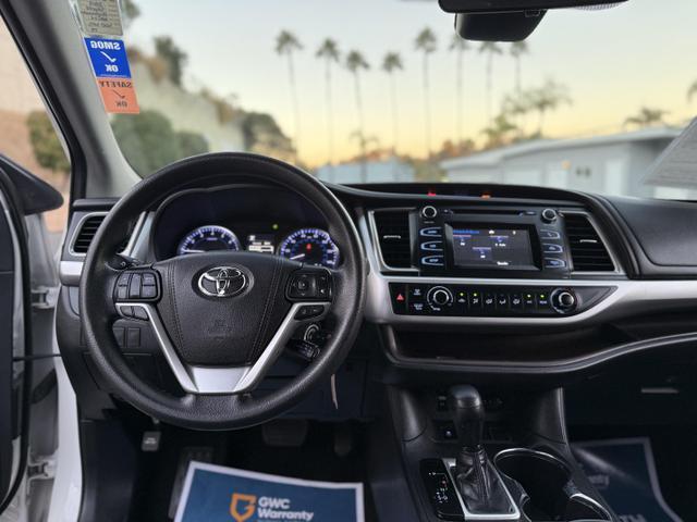 used 2019 Toyota Highlander car, priced at $24,880