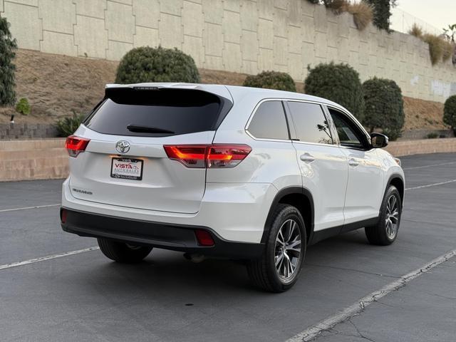 used 2019 Toyota Highlander car, priced at $24,880