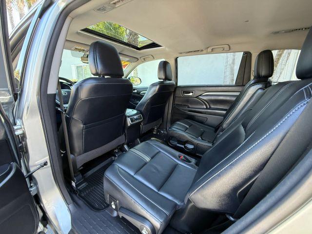 used 2017 Toyota Highlander car, priced at $22,910