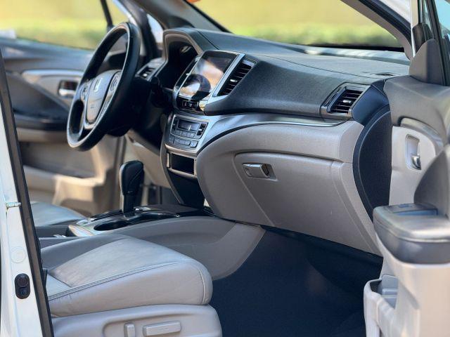 used 2018 Honda Pilot car, priced at $22,912