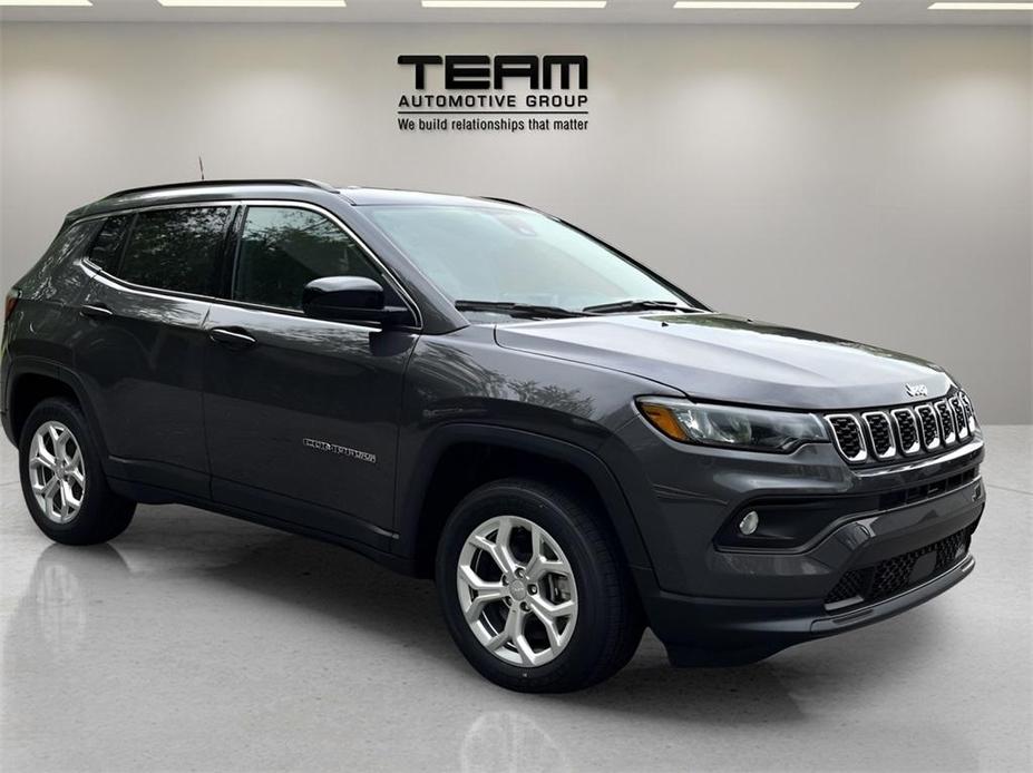 new 2024 Jeep Compass car, priced at $29,301