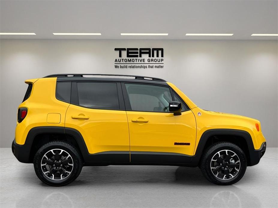 new 2023 Jeep Renegade car, priced at $27,371