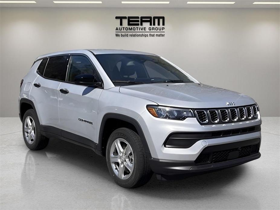 new 2024 Jeep Compass car, priced at $27,226